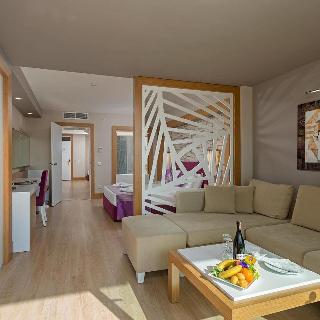 Jacaranda Hotel