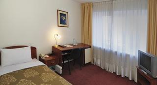 Room thumbnail 9