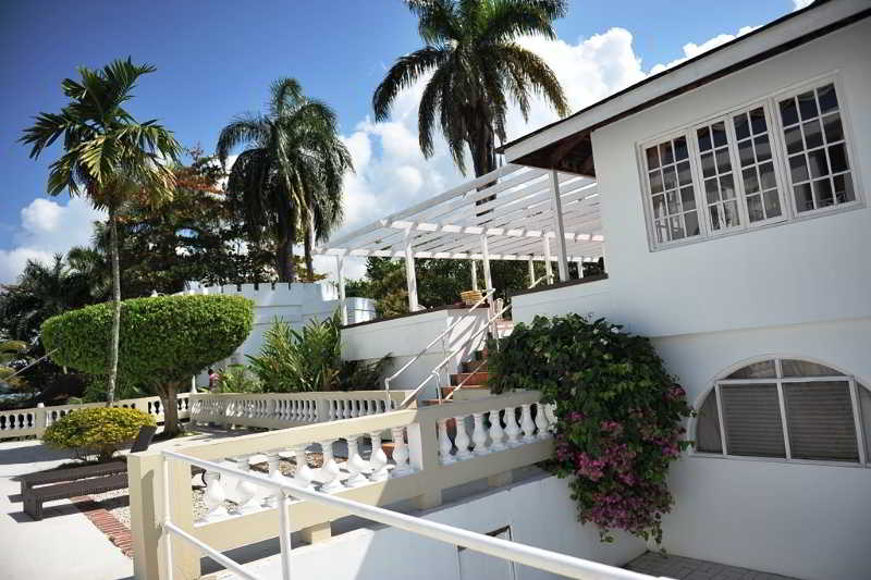 General view
 di Syrynity Palace