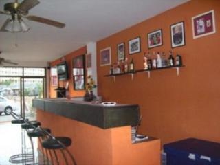 Bar thumbnail 1