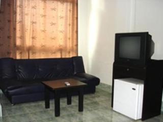 Room thumbnail 6