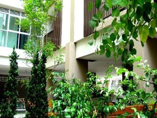 General view thumbnail 3