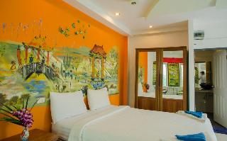 Room thumbnail 4