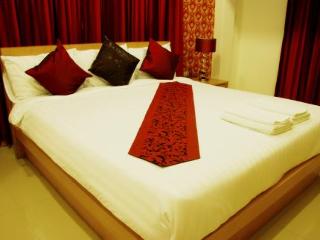 Room thumbnail 12