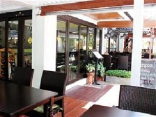 Restaurant thumbnail 4