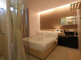 Room thumbnail 20
