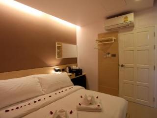 Room thumbnail 23