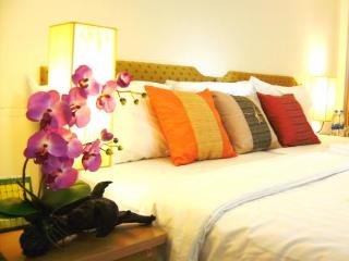 Room thumbnail 6