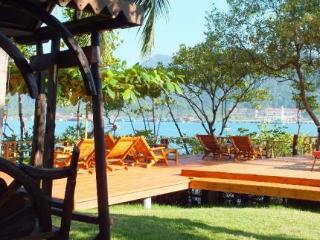 Terrace thumbnail 25