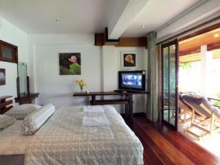 Room thumbnail 32
