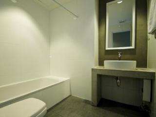Room thumbnail 7