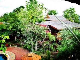 General view thumbnail 1