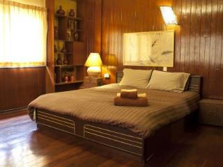 Room thumbnail 5