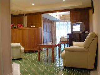 General view thumbnail 4