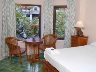 Room thumbnail 6