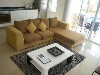 Room thumbnail 43