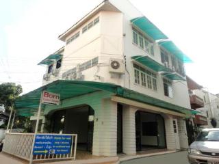 General view thumbnail 1