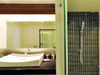 Room thumbnail 1