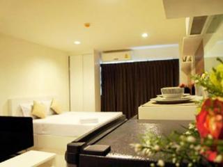Room thumbnail 5