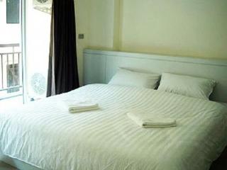Room thumbnail 11