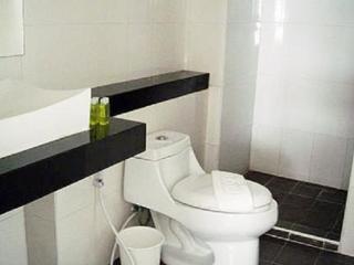 Room thumbnail 14