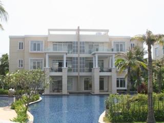 General view thumbnail 3