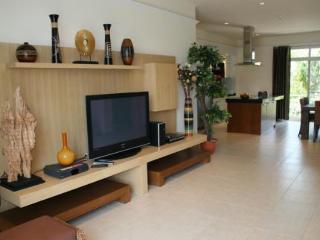General view thumbnail 7