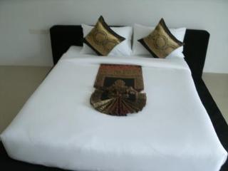 General view thumbnail 33