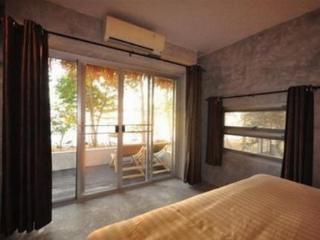 Room thumbnail 17