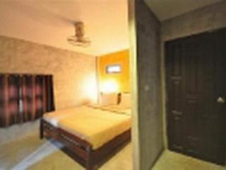 Room thumbnail 19