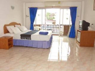 Room thumbnail 33