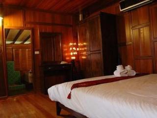 General view thumbnail 2