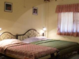 Room thumbnail 8