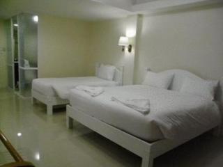 General view thumbnail 5