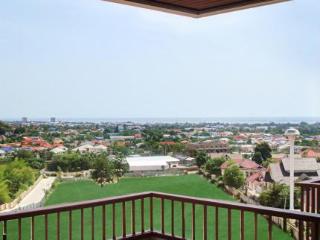 General view thumbnail 8