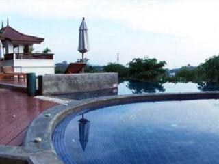 Pool thumbnail 2