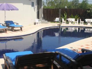 Pool thumbnail 6