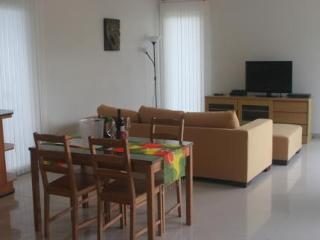 Room thumbnail 8
