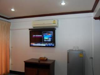 Room thumbnail 11