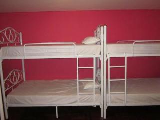 Room thumbnail 4