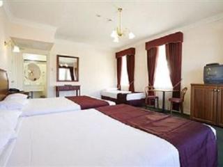 Room thumbnail 3