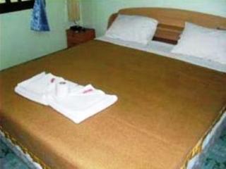 Room thumbnail 8