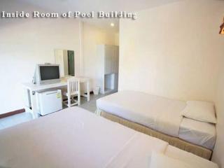 Room thumbnail 7