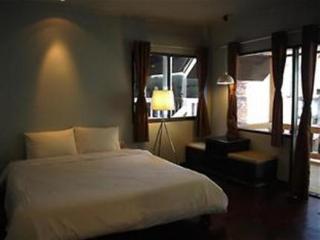 Room thumbnail 11