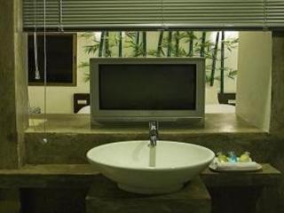 Room thumbnail 14