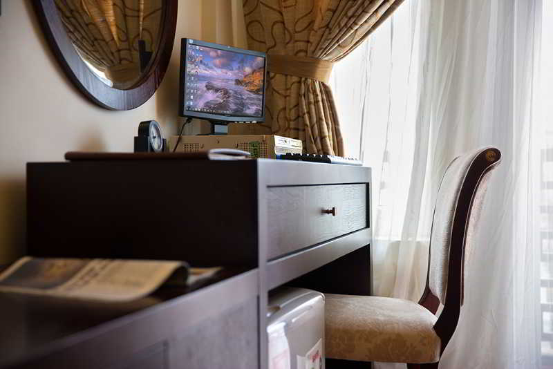 Room thumbnail 22