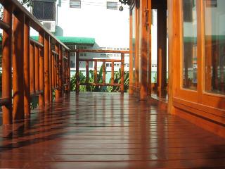 General view thumbnail 20