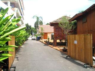 General view thumbnail 35