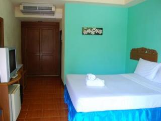 Room thumbnail 2