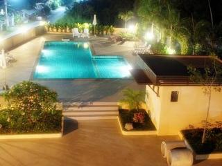 General view thumbnail 9